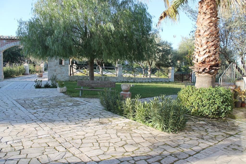 B&B Casale Siciliano Di Miryam Tiralongo アヴォラ エクステリア 写真
