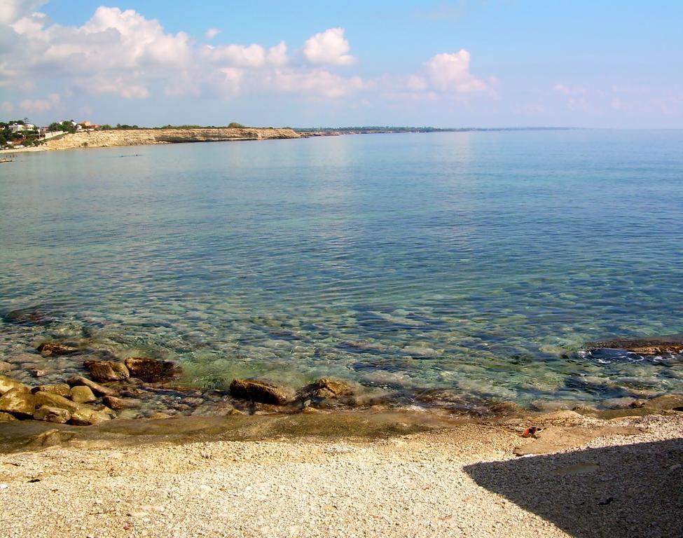 B&B Casale Siciliano Di Miryam Tiralongo アヴォラ エクステリア 写真