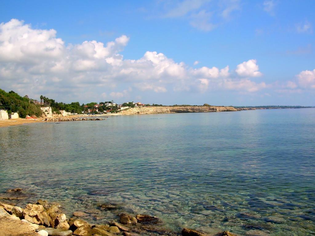 B&B Casale Siciliano Di Miryam Tiralongo アヴォラ エクステリア 写真