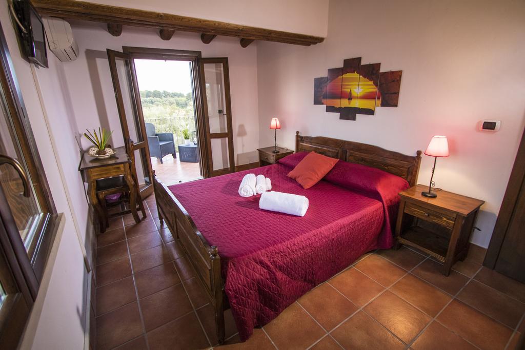B&B Casale Siciliano Di Miryam Tiralongo アヴォラ エクステリア 写真