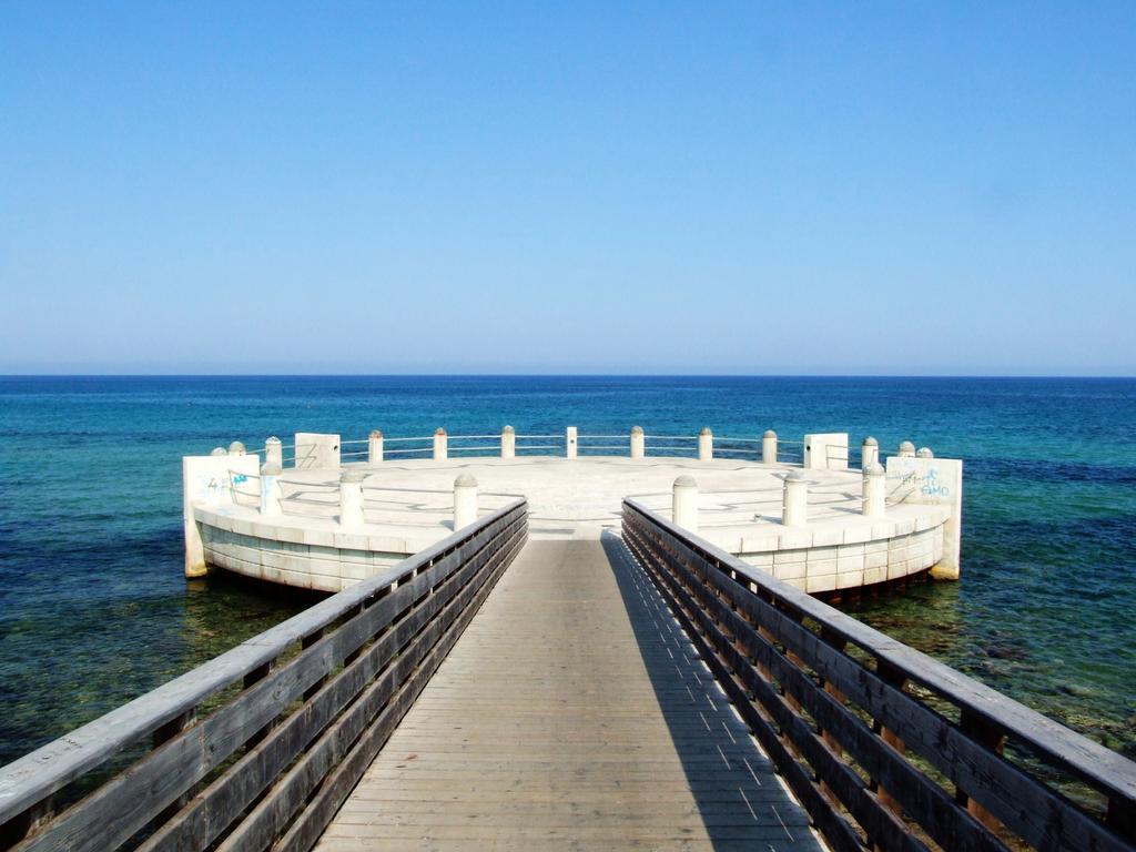 B&B Casale Siciliano Di Miryam Tiralongo アヴォラ エクステリア 写真