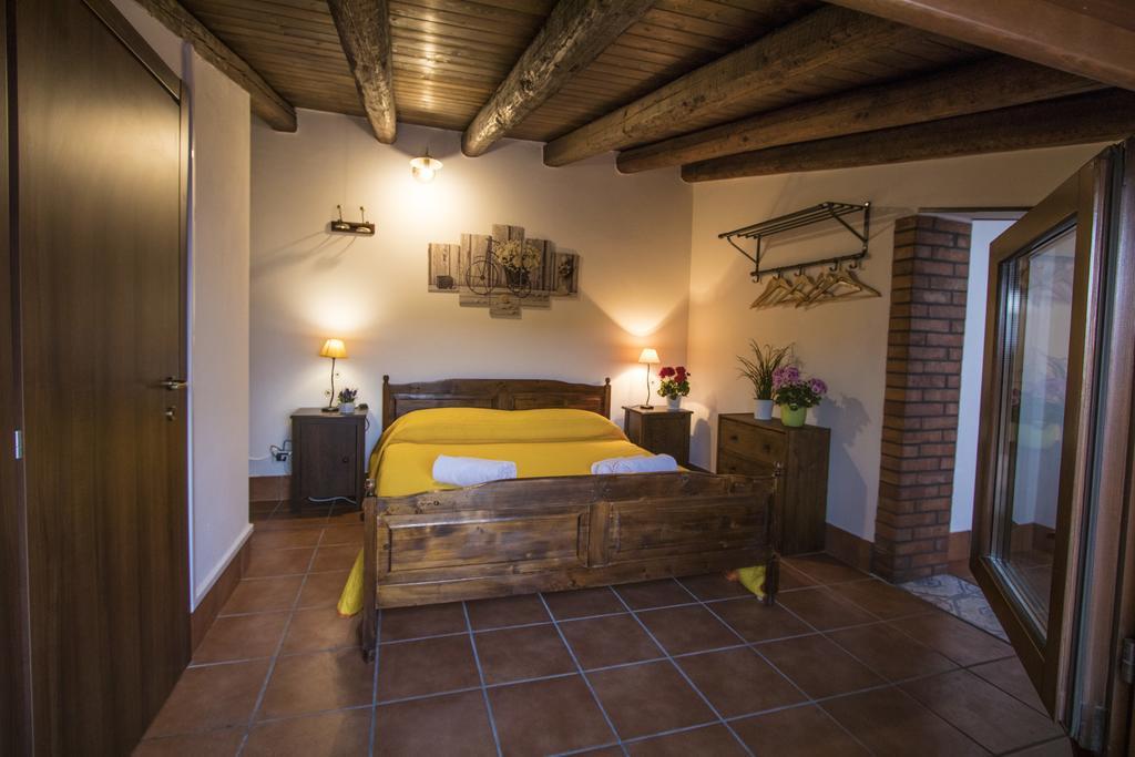 B&B Casale Siciliano Di Miryam Tiralongo アヴォラ エクステリア 写真