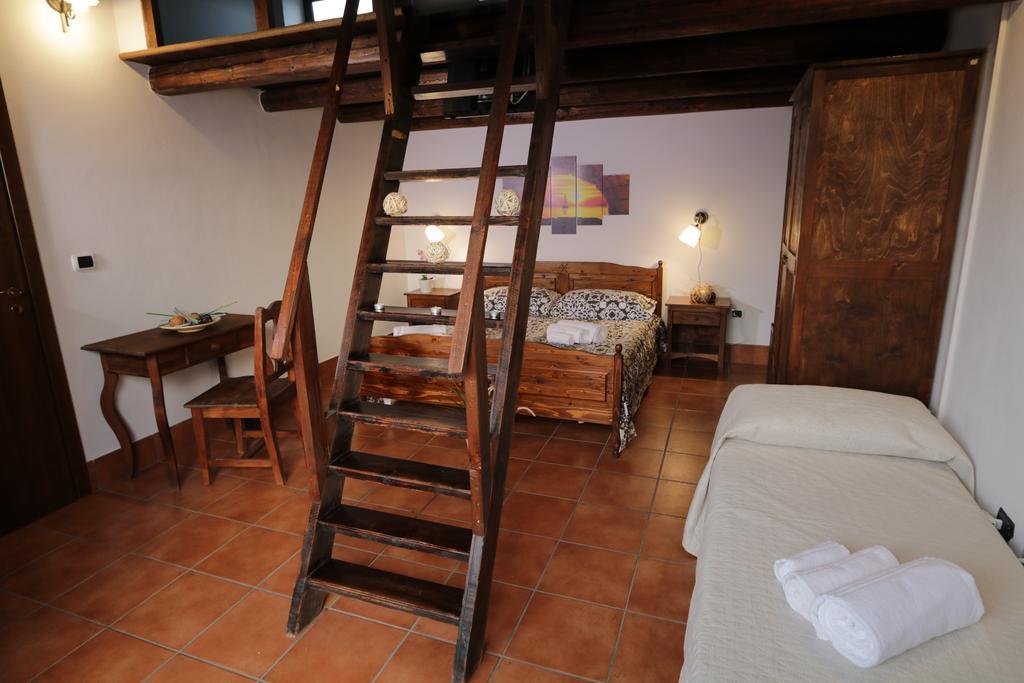 B&B Casale Siciliano Di Miryam Tiralongo アヴォラ エクステリア 写真